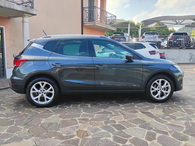 SEAT Arona 1.0 EcoTSI 110 CV DSG FR - foto 2 di 4
