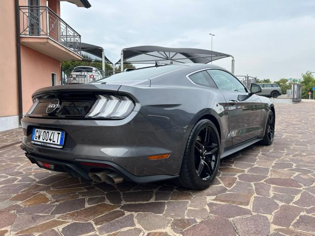 Ford Mustang Fastback 5.0 V8 aut. GT - foto 3 di 4