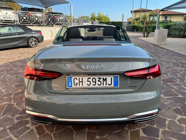Audi A5 Cabrio 40 TFSI quattro S tronic S line edition - foto 4 di 4