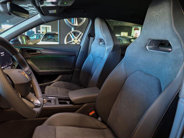 CUPRA Formentor 1.5 Hybrid DSG+packEDGE+PACKDYNAMIC+INTELLLINGENT, del 2025, 1 km, in vendita a Torino (TO)