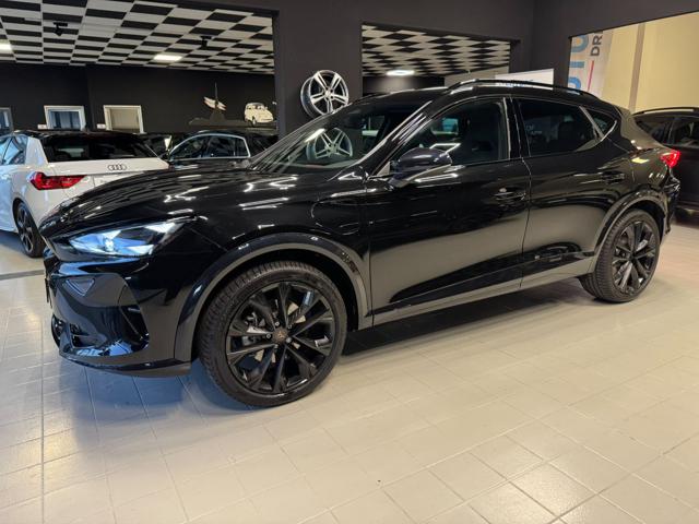 CUPRA Formentor Formentor Dark Night 1.5 e-HYBRID 150 kW (204 CV) - foto 4 di 4