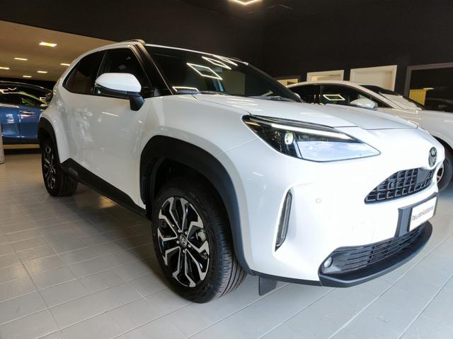 Toyota Yaris Cross 1.5 Hybrid 130 CV 5p. E-CVT Teamplayer+pack winter - foto 2 di 4