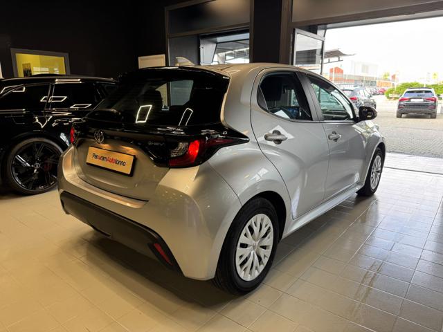 Toyota Yaris 1.5 Hybrid 5 porte Active usato a TORINO