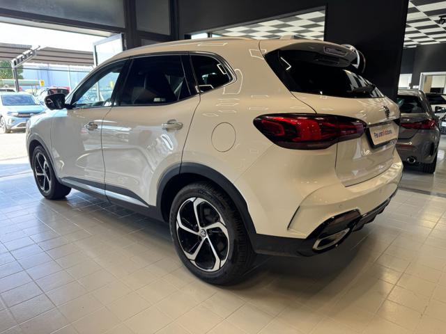 MG HS 1.5T-GDI AT Luxury - foto 4 di 4