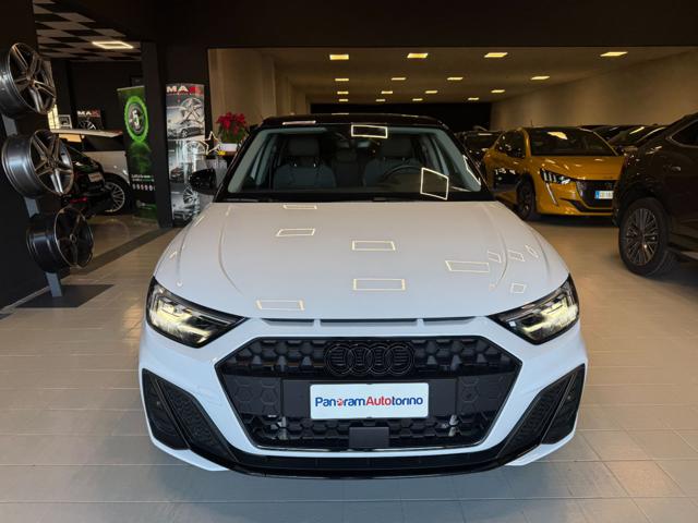 Audi A1 SPB 30 TFSI 116CV Identity Black S-line stronic - foto 2 di 70