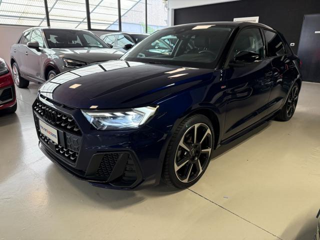 Audi A1 SPB 30 TFSI 116CV Identity Black S-line stronic - foto 3 di 4
