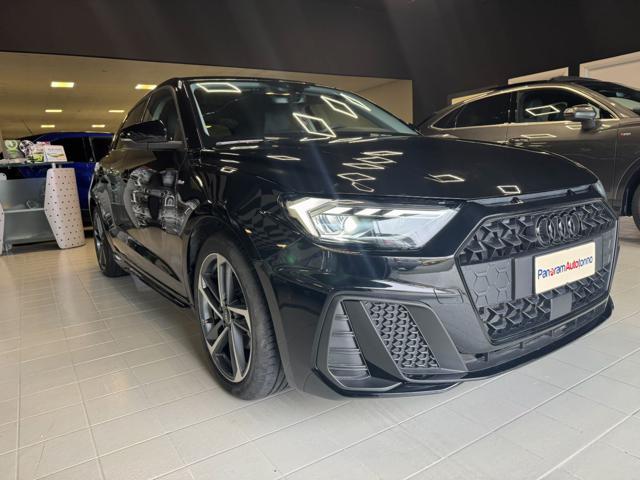 Audi A1 SPB 30 TFSI Identity Black S-line usato a TORINO