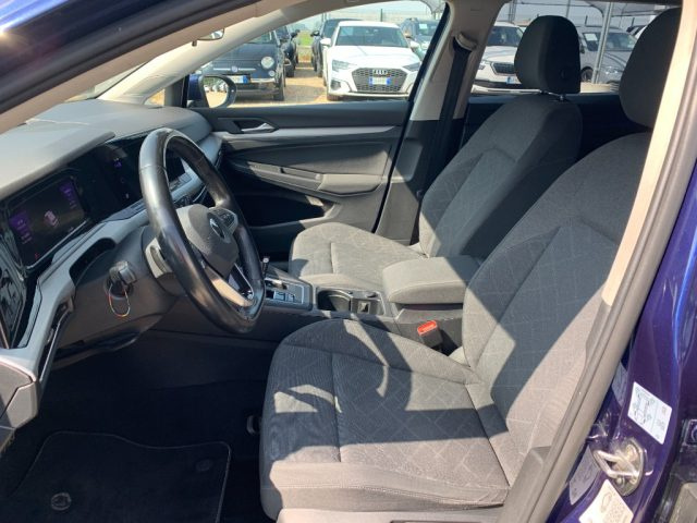 Volkswagen Golf Variant 2.0 TDI SCR DSG Life usato a ZINASCO