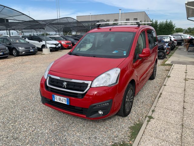 Peugeot Partner Tepee BlueHDi 120 S&S Active usato a ZINASCO