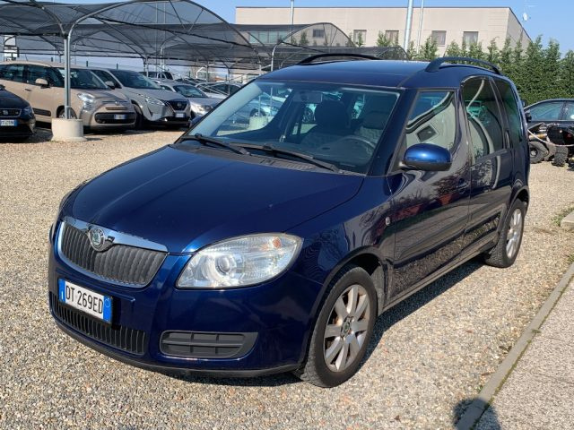 Skoda Roomster 1.6 16V Comfort GPLine, del 2009, 220.000 km, in vendita a Zinasco (PV)