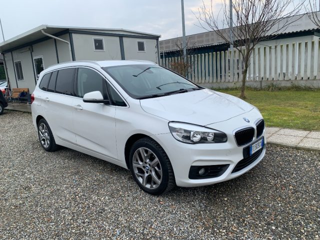 BMW 216 d Gran Tourer Advantage - foto 3 di 4