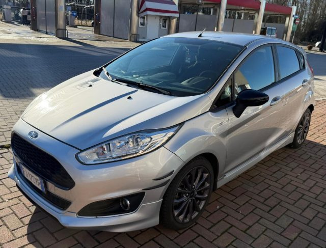 Ford Fiesta 1.5 TDCi 75CV 5 porte ST-Line usato a ZINASCO
