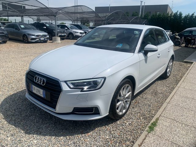 Audi A3 SPB 1.6 TDI 116 CV S tronic Business usato a ZINASCO