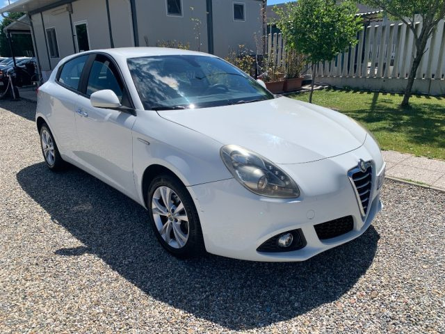 Alfa Romeo Giulietta 1.6 JTDm-2 105 CV Exclusive - foto 3 di 4