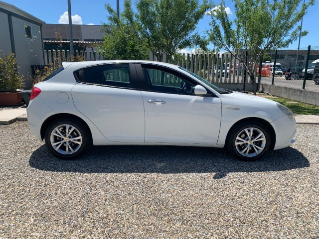 Alfa Romeo Giulietta 1.6 JTDm-2 105 CV Exclusive - foto 4 di 4