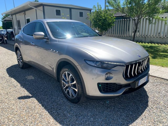 Maserati Levante V6 Diesel 275 CV AWD - foto 3 di 4
