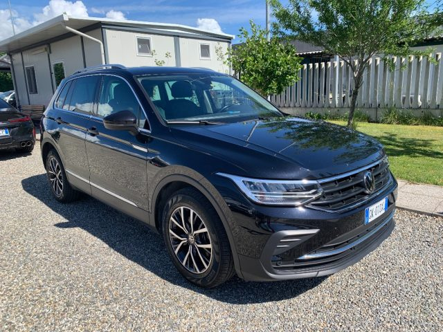 Volkswagen Tiguan 2.0 TDI 150 CV SCR DSG Life - foto 3 di 4