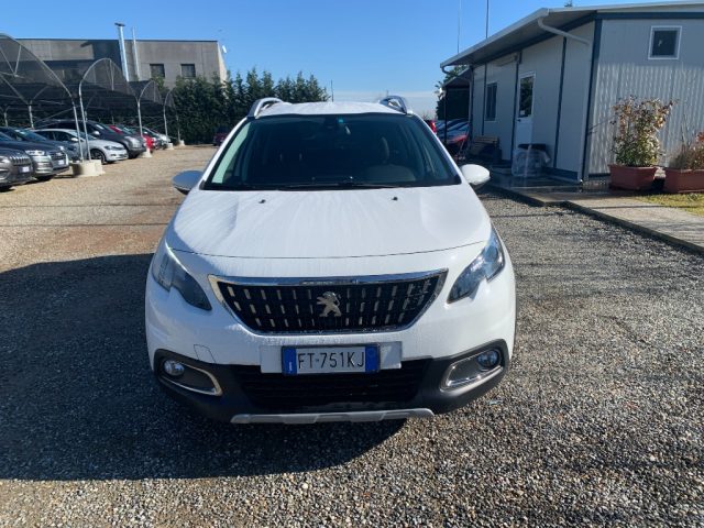 Peugeot 2008 1° serie PureTech Turbo 110 EAT6 S&S Black Matt - foto 2 di 4