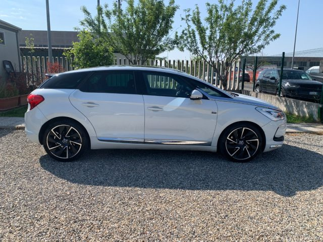 DS Automobiles DS 5 Hybrid4 airdream Pure Pearl - foto 4 di 4