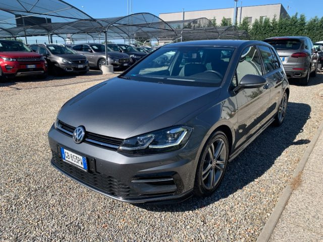 Volkswagen Golf 1.5 *R-LINE* BlueMotion Technology usato a ZINASCO