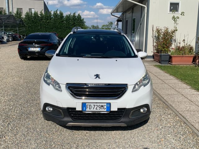 Peugeot 2008 1° serie PureTech Turbo 110 S&S Allure - foto 2 di 4