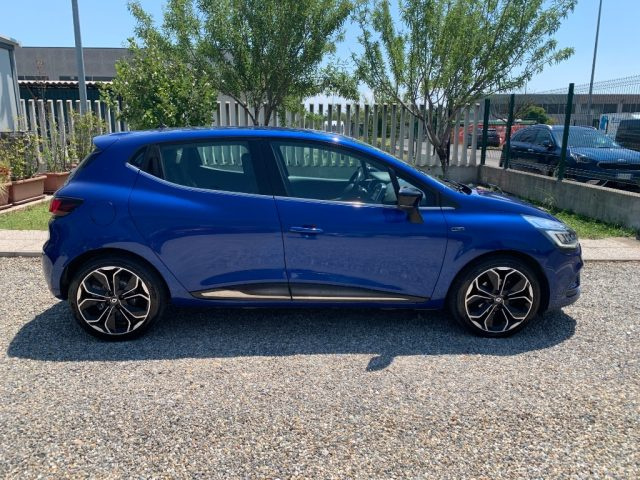 Renault Clio dCi 8V 110CV Start&Stop 5 porte Energy Intens - foto 4 di 4