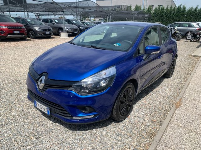 Renault Clio 1.2 75CV 5 porte Life usato a ZINASCO