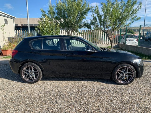 BMW 116 i 5p. Urban - foto 4 di 4
