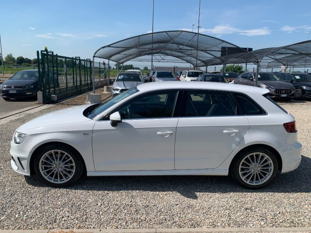 Audi A3 SPB 1.6 TDI S-LINE Admired - foto 2 di 4
