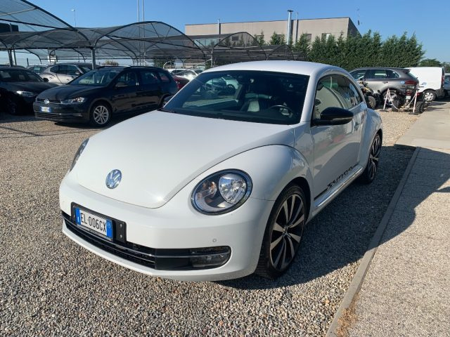 Volkswagen Maggiolino 2.0 TSI DSG Sport usato a ZINASCO