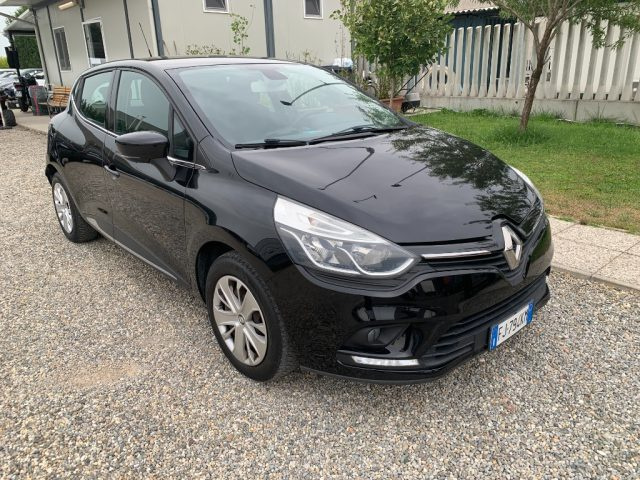 Renault Clio 1.2 75CV 5 porte Intens - foto 3 di 4