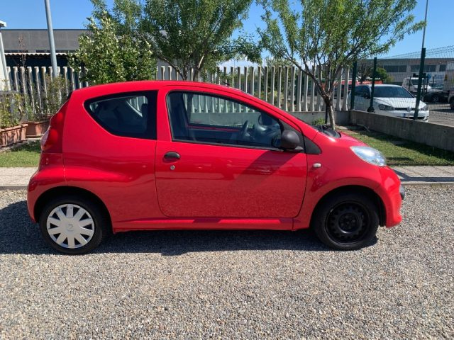 Peugeot 107 1.0 68CV 5p. Desir - foto 4 di 4