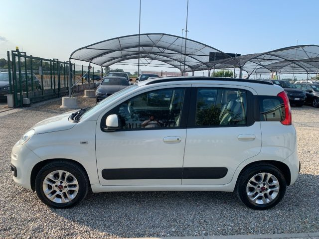 Fiat Panda 1.3 MJT 95 CV S&S Lounge - foto 2 di 4
