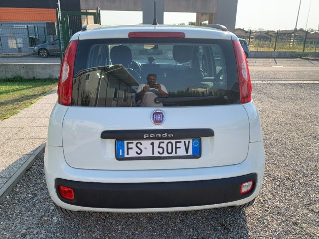 Fiat Panda 1.3 MJT 95 CV S&S Lounge - foto 4 di 4