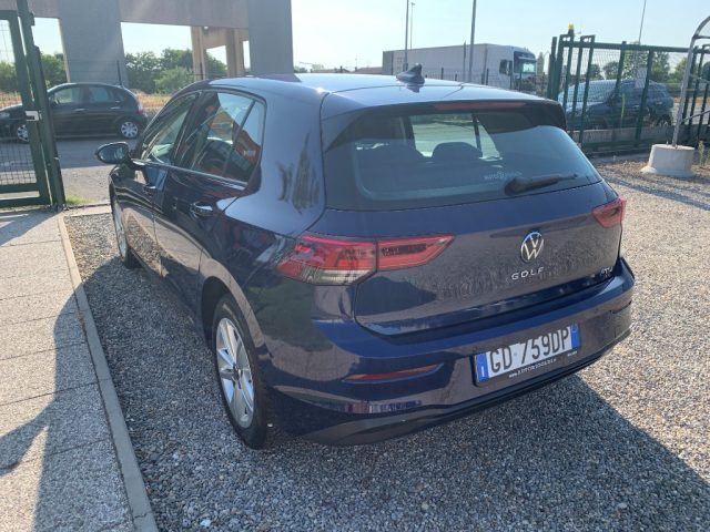 Volkswagen Golf 1.0 eTSI EVO DSG Life - foto 3 di 12