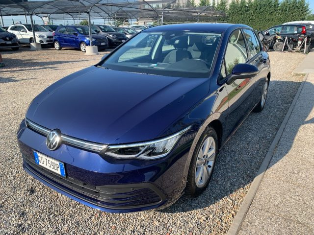Volkswagen Golf 1.0 eTSI EVO DSG Life usato a ZINASCO