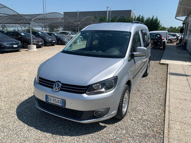 Volkswagen Caddy 1.6 TDI 102 CV 5p.Comfortline Maxi usato a ZINASCO