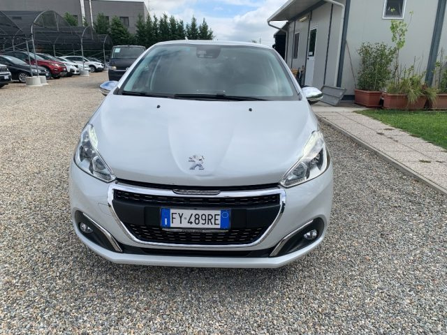 Peugeot 208 1° serie PureTech 82 Stop&Start 5 porte Signature - foto 2 di 17