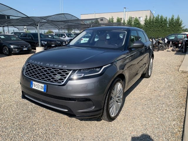 Land Rover Range Rover Velar 3.0 V6 SD6 300 CV First Edition, del 2018, 165.000 km, in vendita a Zinasco (PV)