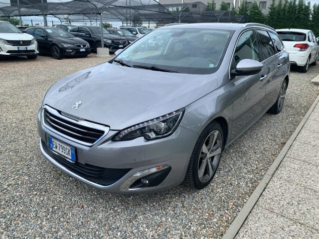 Peugeot 308 BlueHDi 150 S&S SW Allure*EURO6*, del 2014, 142.000 km, in vendita a Zinasco (PV)