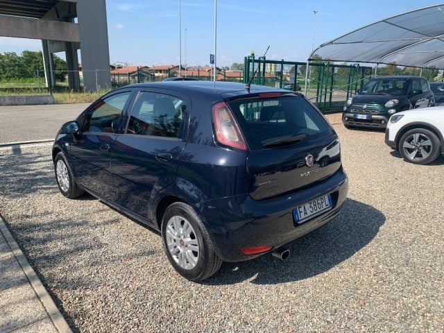 Fiat Punto 1.3 MJT II 75 CV 5 porte Lounge - foto 3 di 4