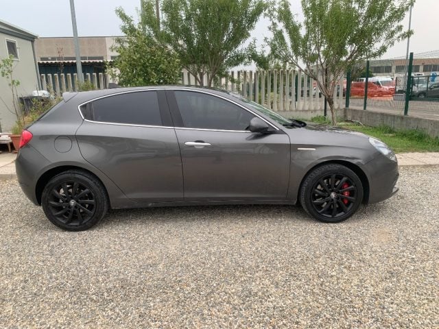 Alfa Romeo Giulietta 1.6 JTDm-2 105 CV Exclusive - foto 4 di 4