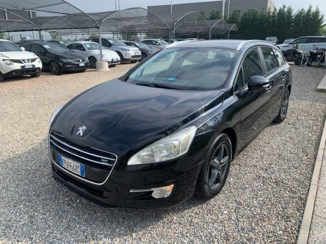 Peugeot 508 1.6 e-HDi 115CV cambio robotizzato S&S SW Ciel All, del 2013, 179.000 km, in vendita a Zinasco (PV)