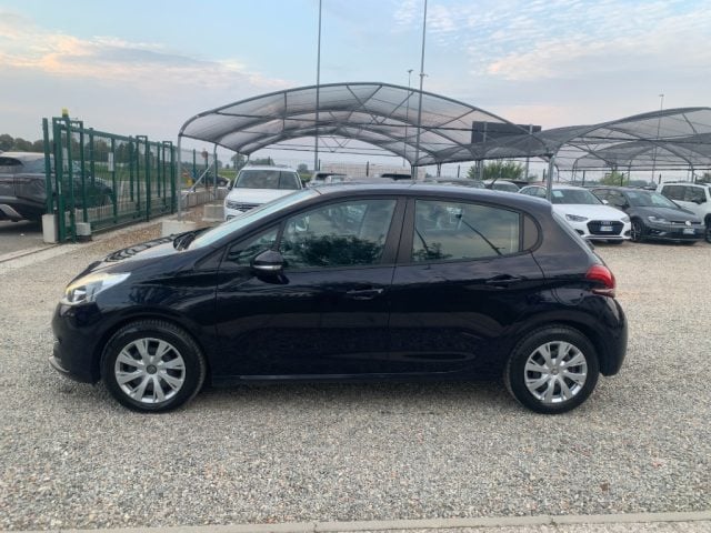 Peugeot 208 1° serie PureTech 82 Stop&Start 5 porte Allure - foto 2 di 4