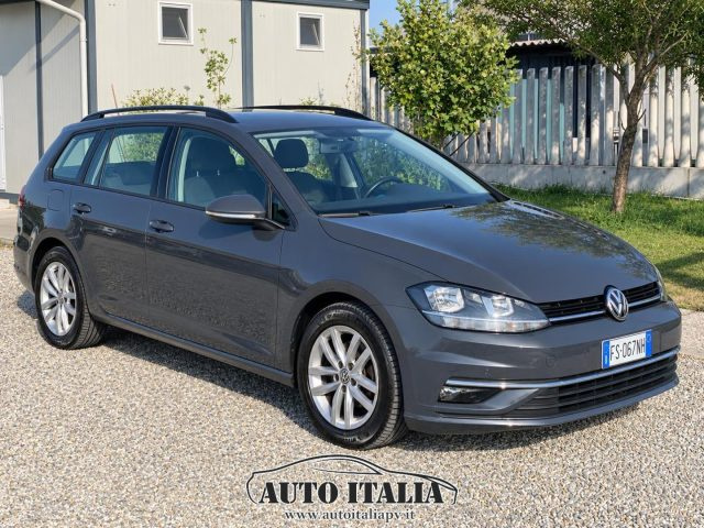 Volkswagen Golf Variant 1.6 TDI 115 CV DSG Executive BlueMotion Tech. - foto 3 di 4