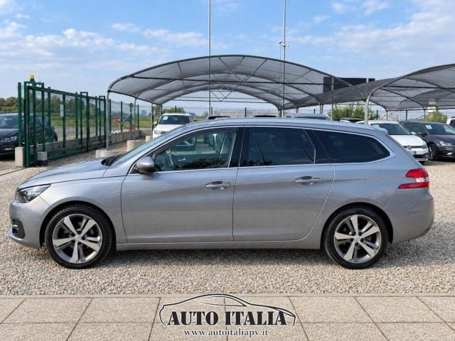 Peugeot 308 BlueHDi 130 S&S SW Allure - foto 2 di 4
