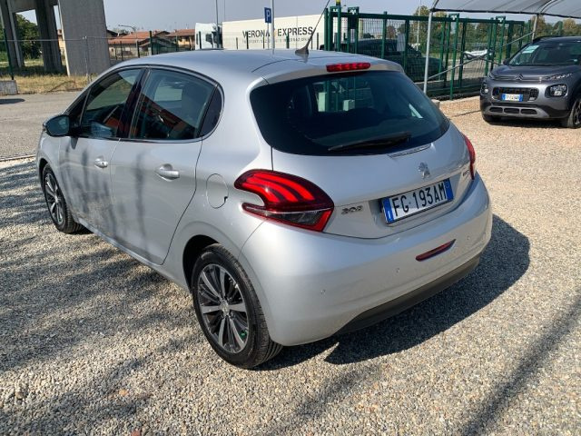 Peugeot 208 1° serie PureTech 82 5p. GPL Allure - foto 3 di 4