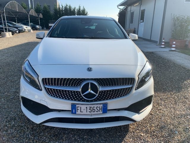 Mercedes-Benz A 180 d Automatic Premium - foto 2 di 4