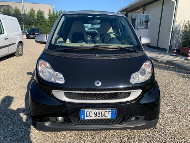 smart forTwo 1000 62 kW cabrio passion - foto 2 di 4