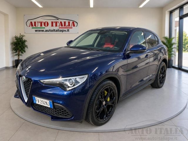 Alfa Romeo Stelvio 2.2 Turbodiesel 160 CV AT8 RWD Business, del 2019, 143.000 km, in vendita a Zinasco (PV)